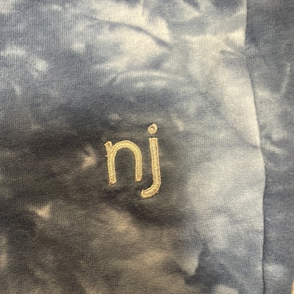 3/$40 High waisted. Tie dye jogger sweats medium - Picture 2 of 4